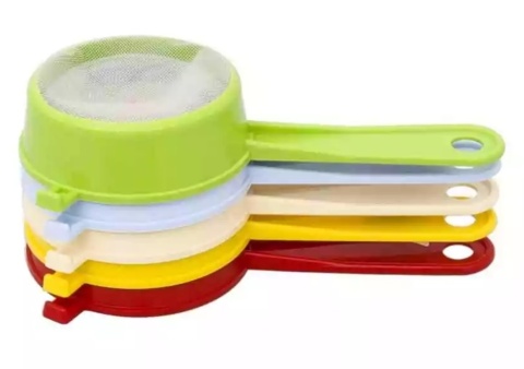 127295 SITKO PLASTIKOWE 90mm./OD8302