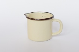 813765 KUBEK GŁADKI Z WYLEWEM 14CM